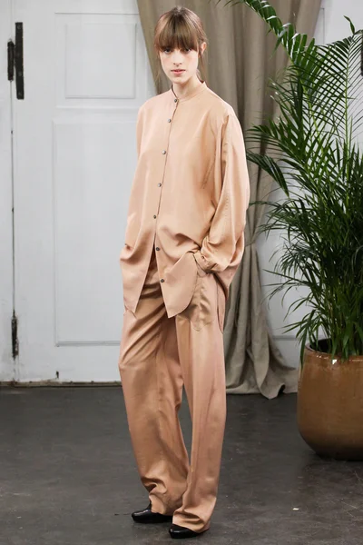 Look 9